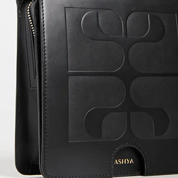 ASHYA Slingback Mini Bag - Picture 2 of 10